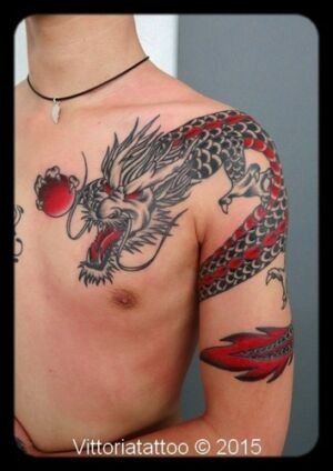 dragon shoulder tattoo by vittoria tattoo