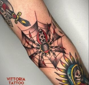 spider tattoo old school by vittoria tattoo