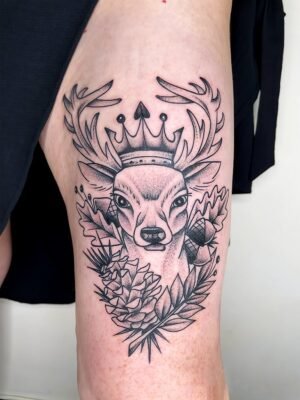 Tatouage-Cerf-noir-et-blanc